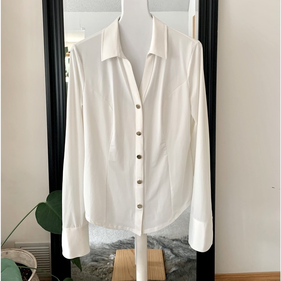 CARMEN Marc Valvo Button Down Shirt - Picture 1 of 6